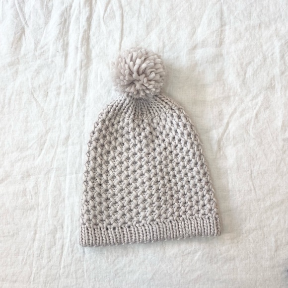 Lord & Taylor Slouching Knit Pom Toque Hat - Picture 13 of 16